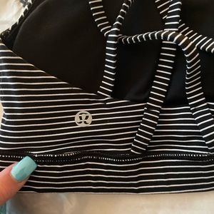 lululemon sports bra